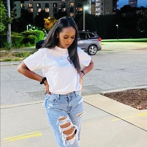 Meet your Posher, Yasmin